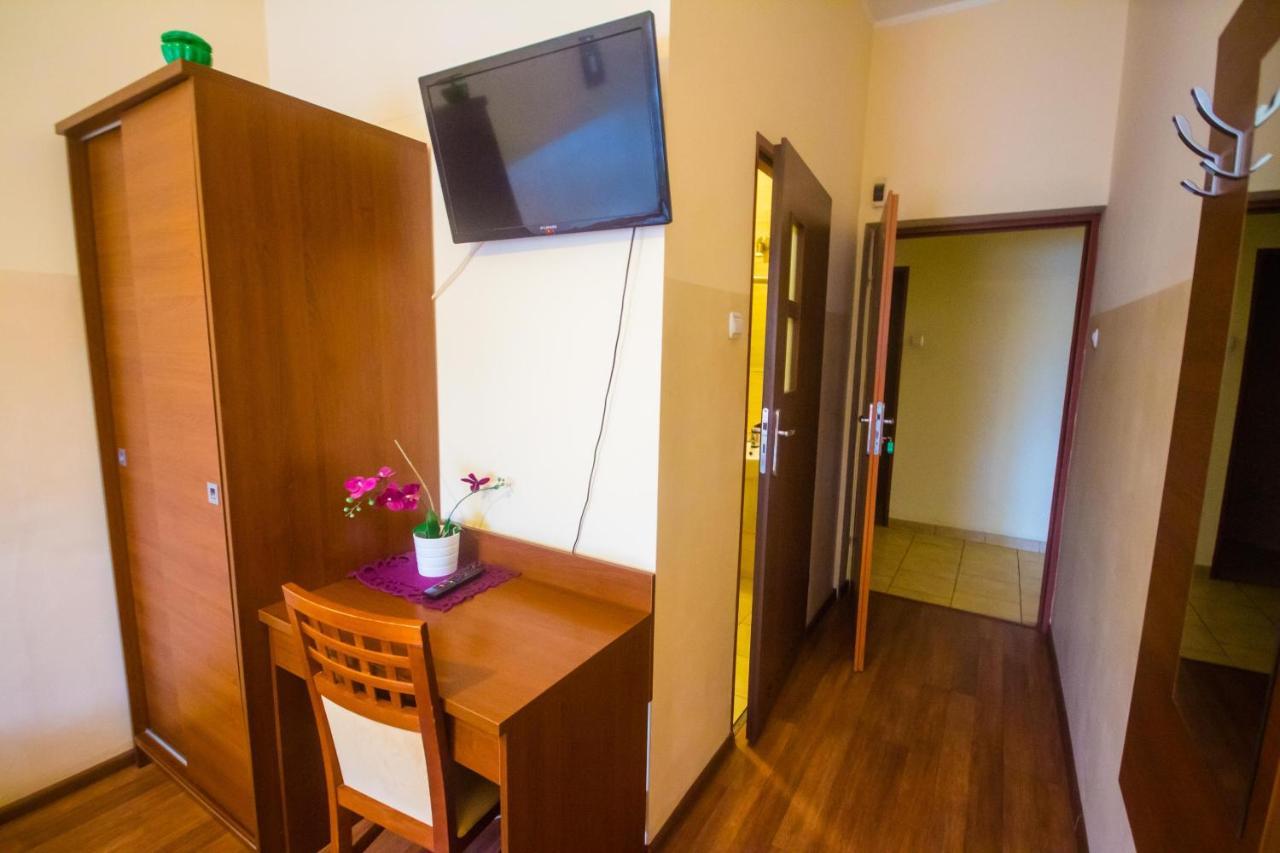 Hostel Soleil Kutno Kültér fotó