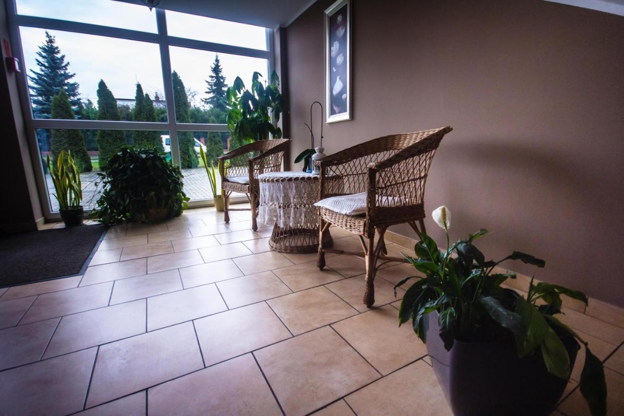 Hostel Soleil Kutno Kültér fotó