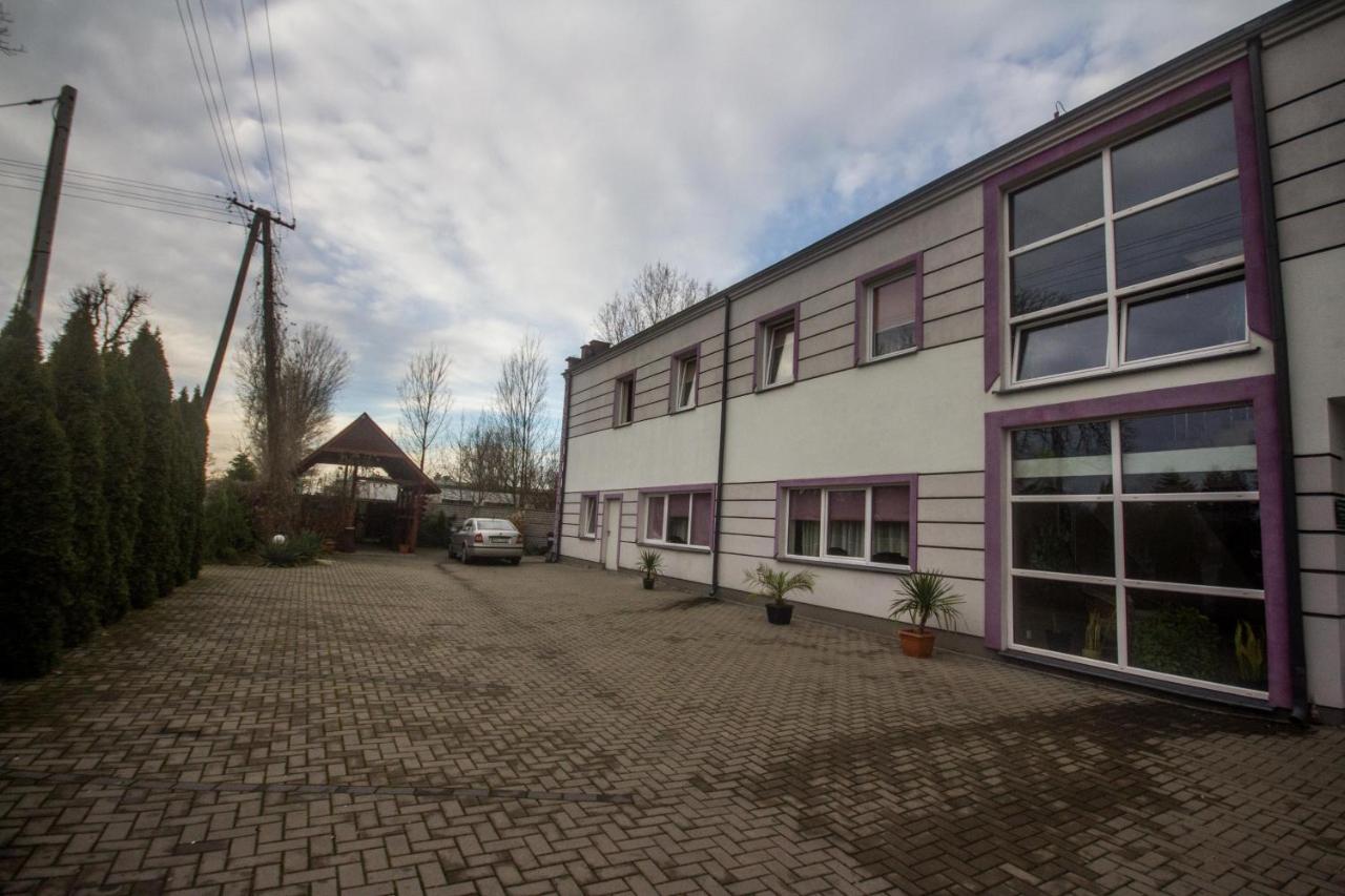 Hostel Soleil Kutno Kültér fotó